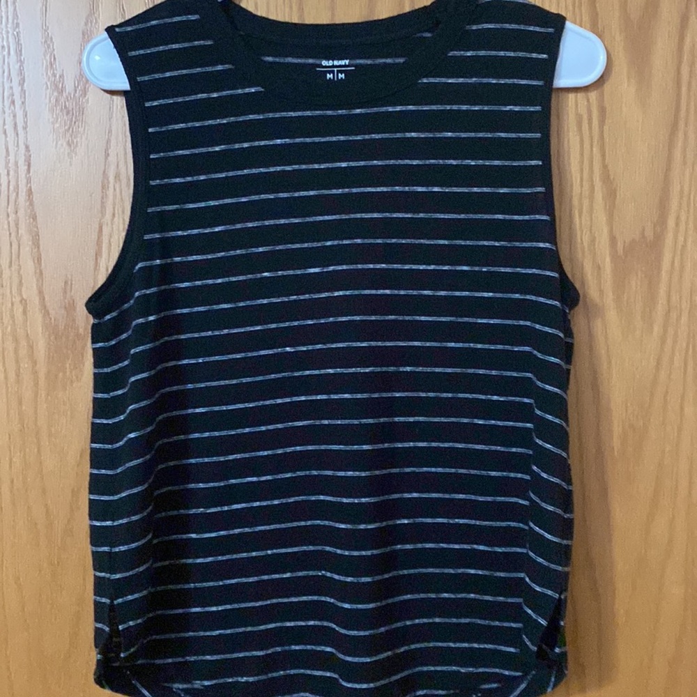 Old Navy Cute Tank Top Bundle Medium Petite Striped - Picture 2 of 8